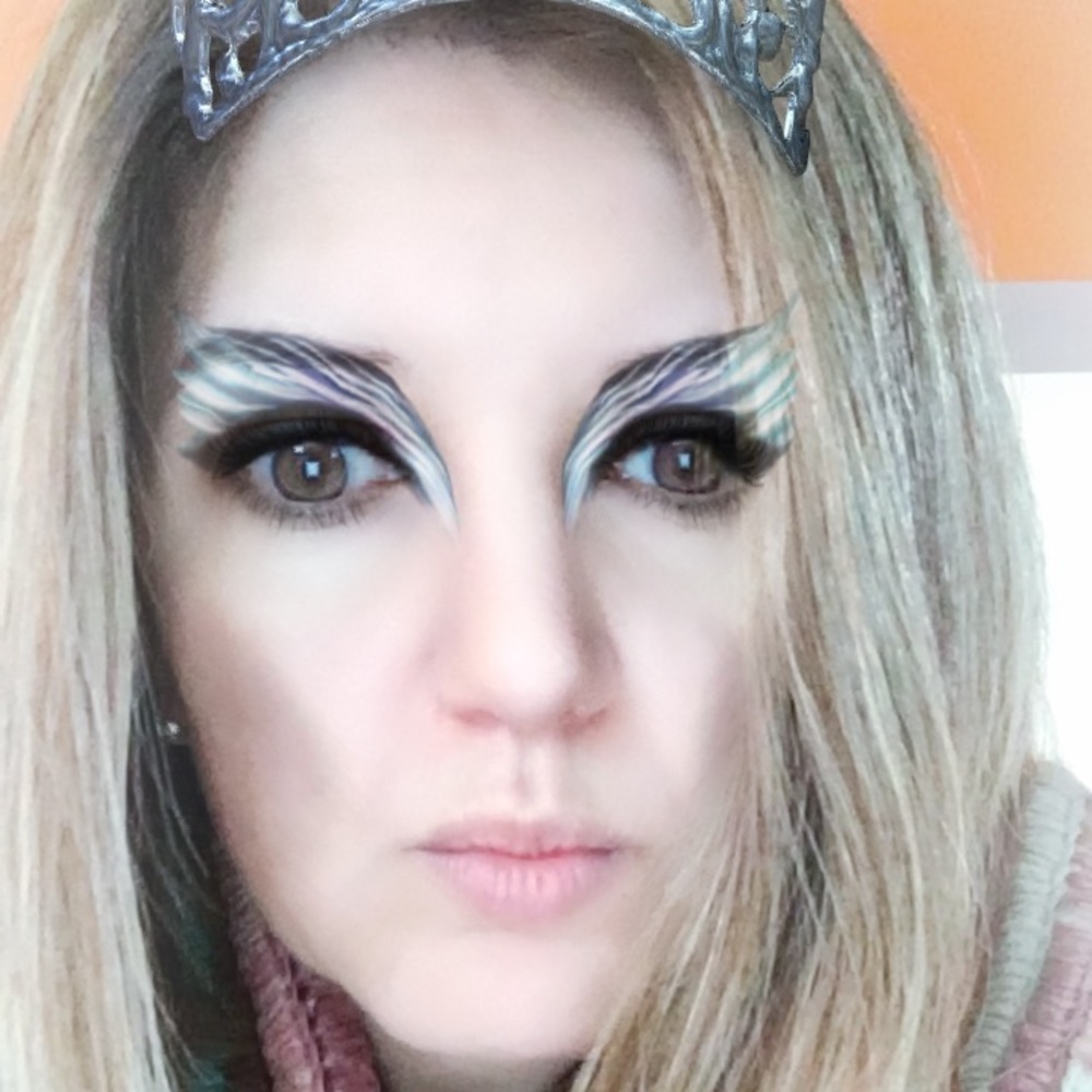 Meet your Posher, Jasmina